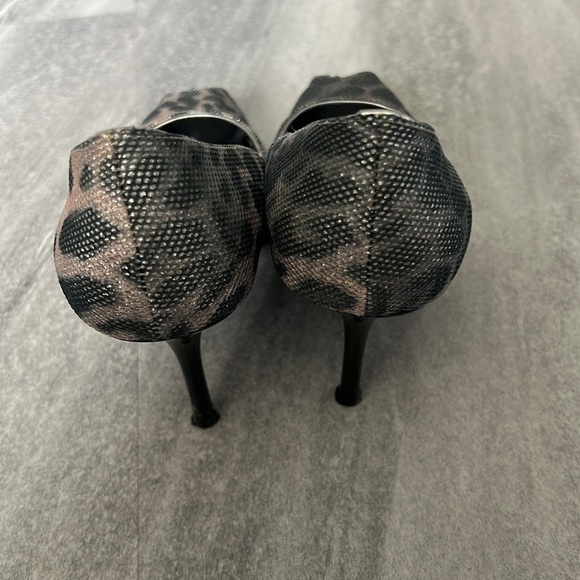 Pale Pink & Grey Glitter Cheetah High Heels peep toe size 7.5 - Picture 4 of 12